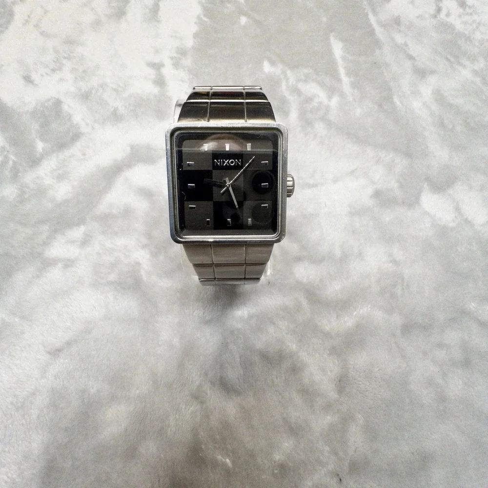 Nixon The Quatro Full Throttle Mens 36mm Mens Silver Watch